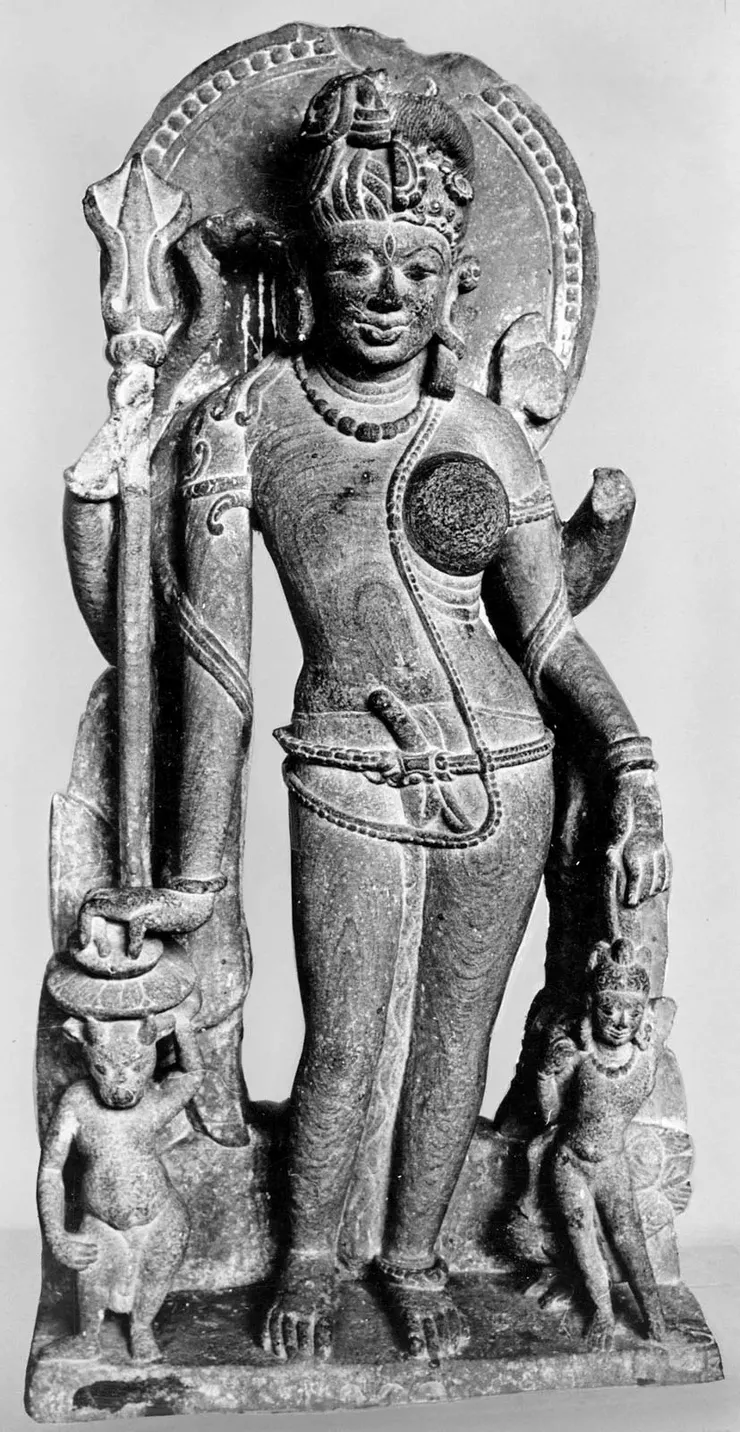 存於印度拉賈斯坦國立博物館，年代約為西元六世紀的 Ardhanarishvara 雕像