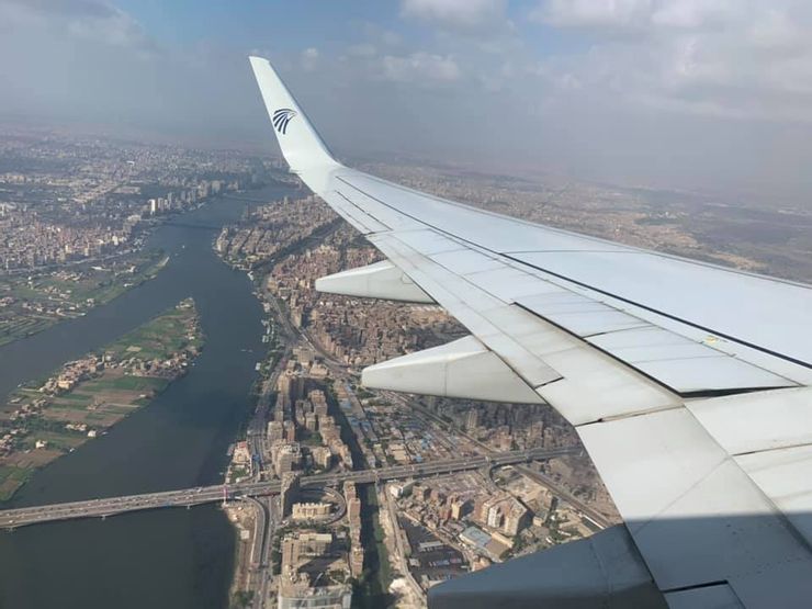 300天環遊世界:埃及開羅之旅-古老文明的探索 即將降落開羅