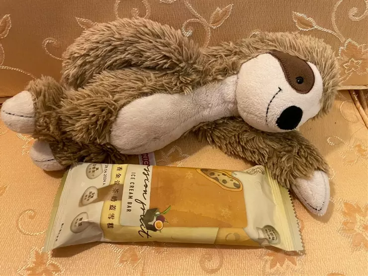 古娃娃 百香金萱茶奶蓋雪糕 49/枝