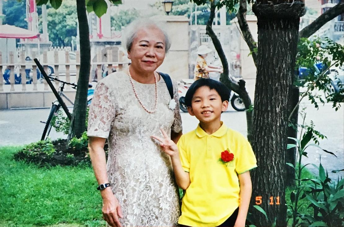 (照片攝於 2003 年母親節,於PCT南州長老教會)