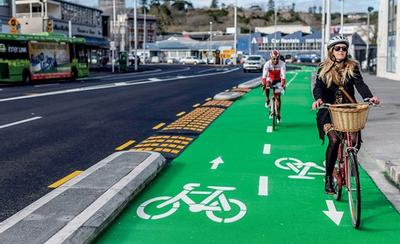 圖7B 奧克蘭單車徑之二。https://www.metromag.co.nz/city-life/city-life-etc/auckland-cycling-secrets-5-of-the-best-bike-rides