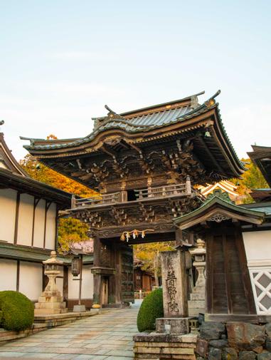 高野山宿坊 路過外面的本覺院 普賢院 天德院 蓮花院 南院 方格子 高野山宿坊 路過外面的本覺院 普賢院 天德院 蓮花院 南院 方格子