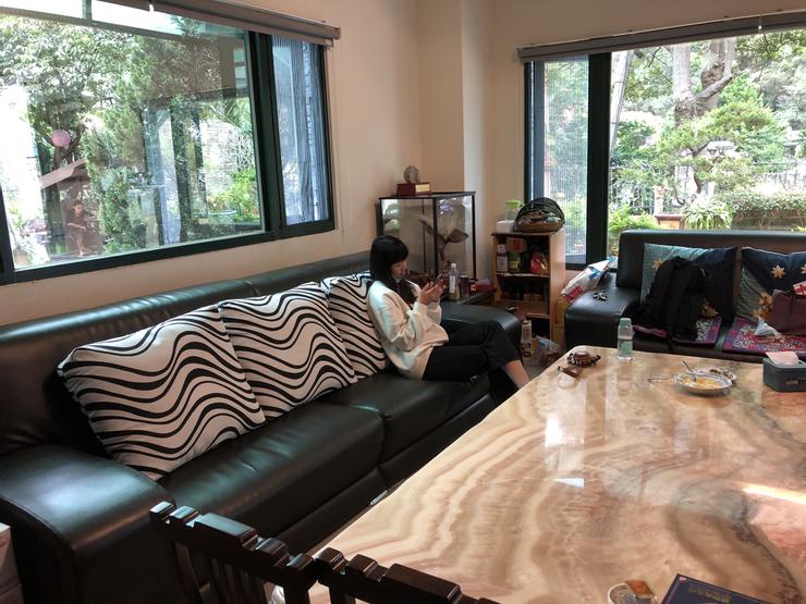 採訪夥伴真的很放鬆XD