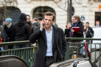 巴黎情報局 第一季 臥底解剖學 方格子